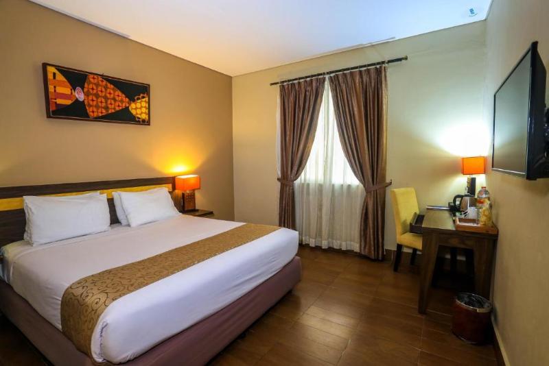 Hotel Dafam Cilacap - Oda