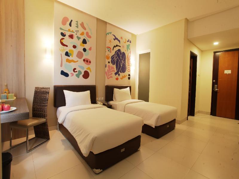 Lynt Hotel Jakarta - Oda