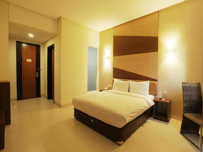 Lynt Hotel Jakarta - Oda