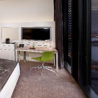 Melia Vienna fotoÄŸrafÄ±
