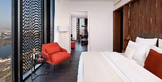Melia Vienna fotoÄŸrafÄ±