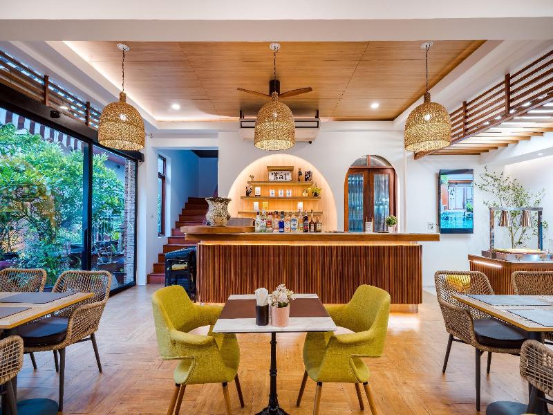 Ayrest Hotel Hua Hin - Restoran