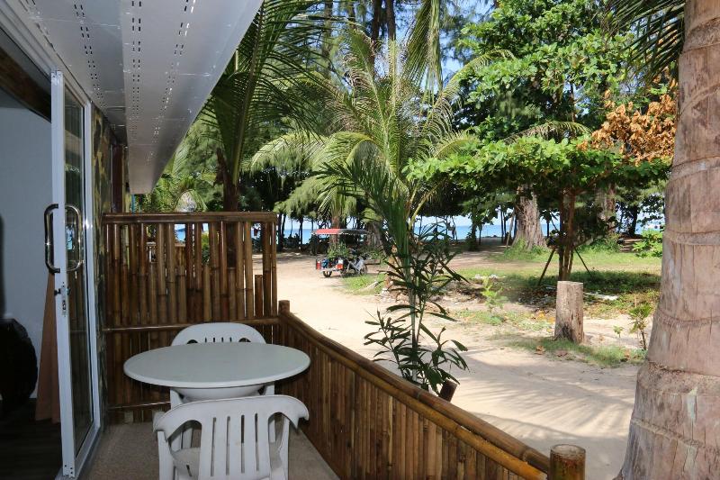 Ruan Mai Naiyang Beach - Genel
