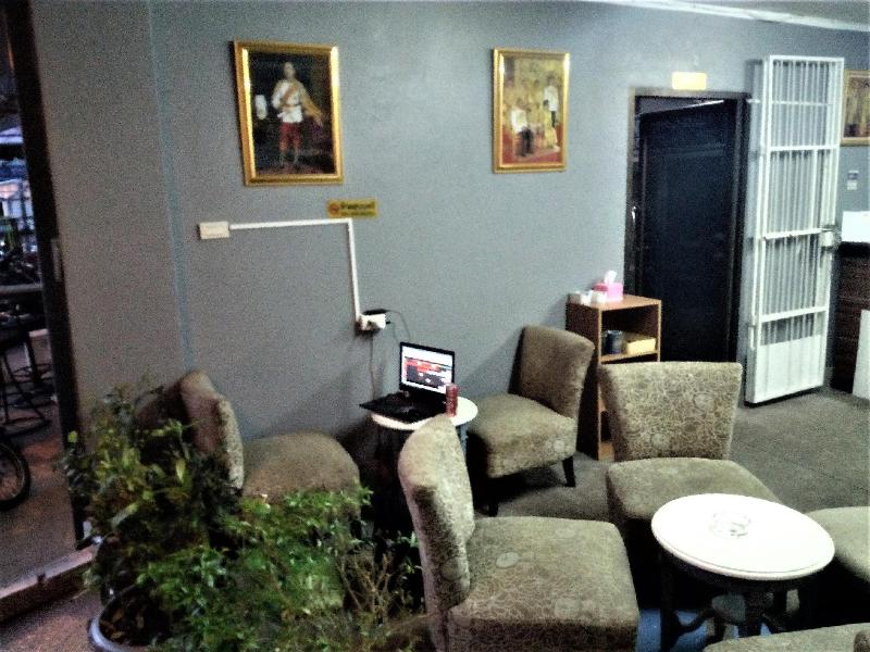 The Guest House - Lobi