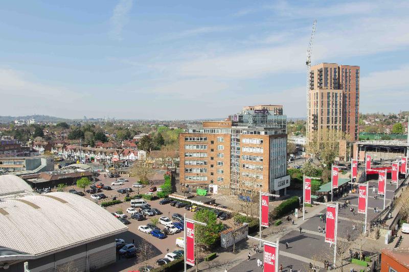 Novotel London Wembley - Genel