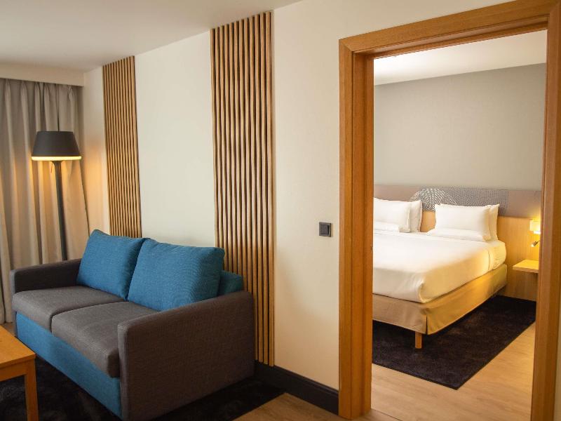 Novotel London Wembley - Genel