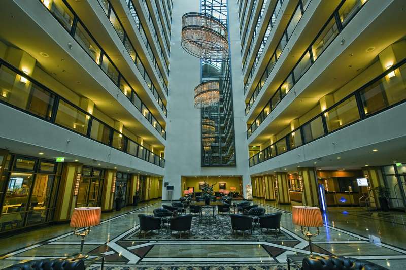 Maritim Hotel Dresden - Lobi