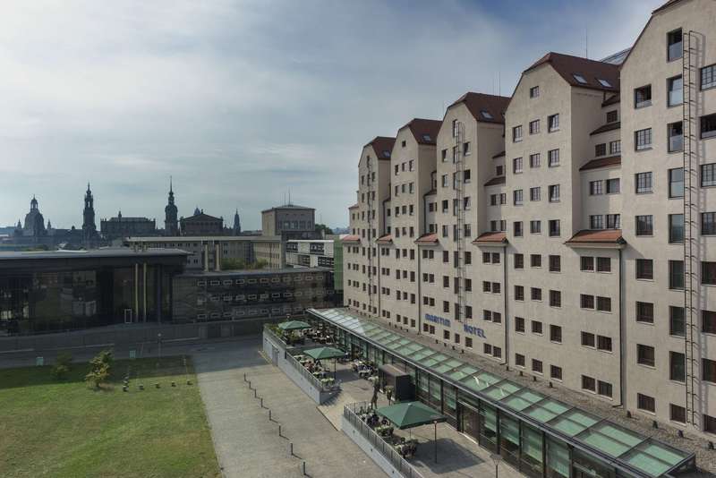 Maritim Hotel Dresden - Genel