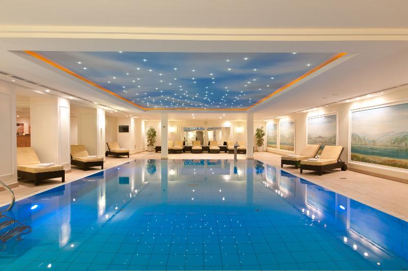 Maritim Hotel Dresden - Genel