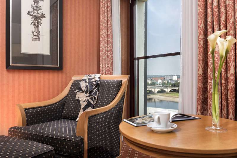 Maritim Hotel Dresden - Oda