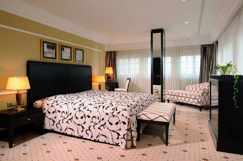 Maritim Hotel Dresden - Oda