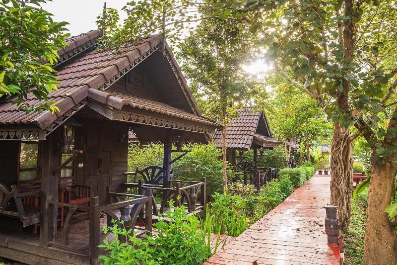 At Home Resort - Oda