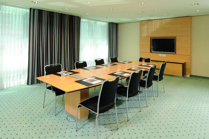 Maritim Hotel Düsseldorf - Toplantı