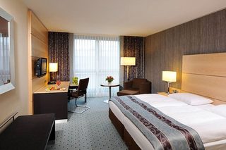 Maritim Hotel Düsseldorf otel fotoğrafı
