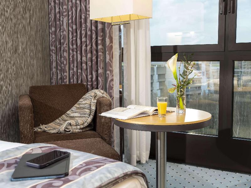 Maritim Hotel Düsseldorf - Oda