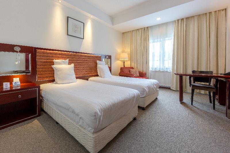 Shanghai Hotel Holland - Oda