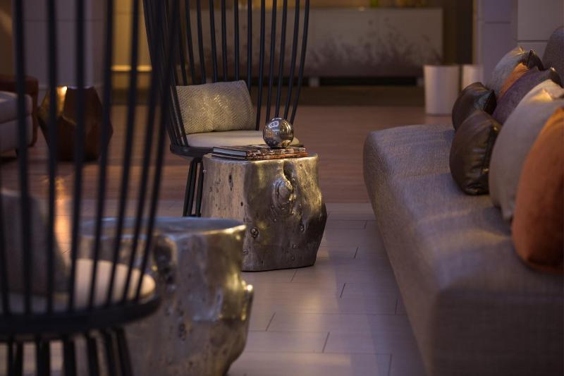 Renaissance Meadowlands Hotel - Lobi