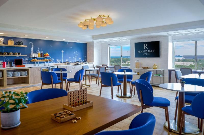 Renaissance Meadowlands Hotel - Lobi