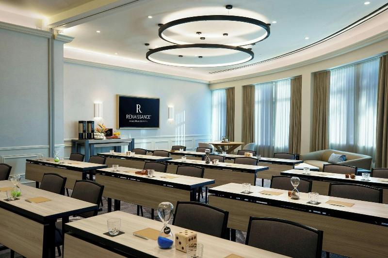 Renaissance Meadowlands Hotel - Toplantı
