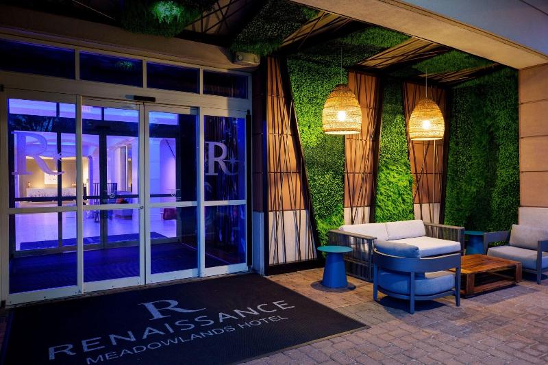 Renaissance Meadowlands Hotel - Genel