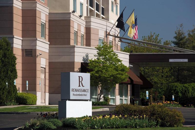 Renaissance Meadowlands Hotel - Genel