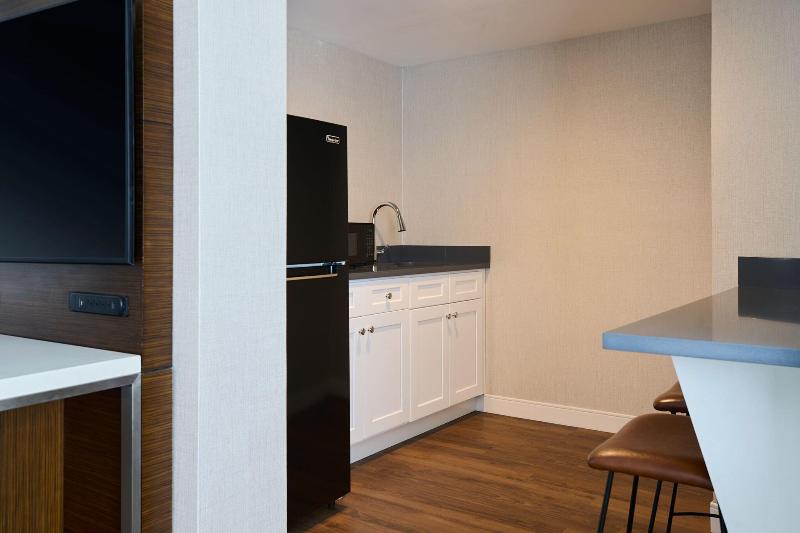 Renaissance Meadowlands Hotel - Oda