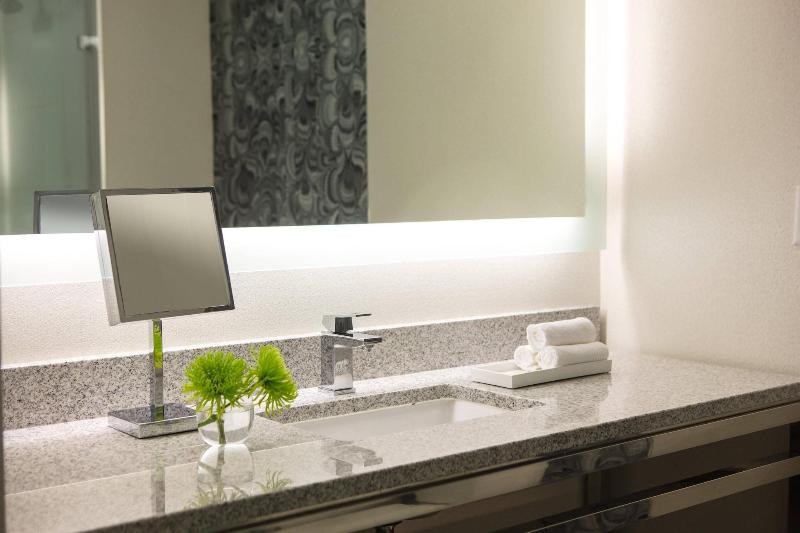Renaissance Meadowlands Hotel - Oda