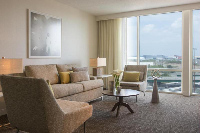 Renaissance Meadowlands Hotel - Oda