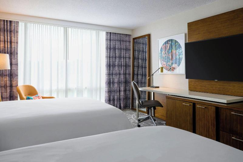 Renaissance Meadowlands Hotel - Oda
