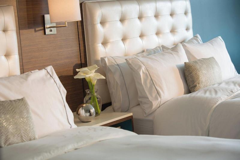 Renaissance Meadowlands Hotel - Oda