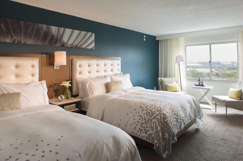 Renaissance Meadowlands Hotel - Oda