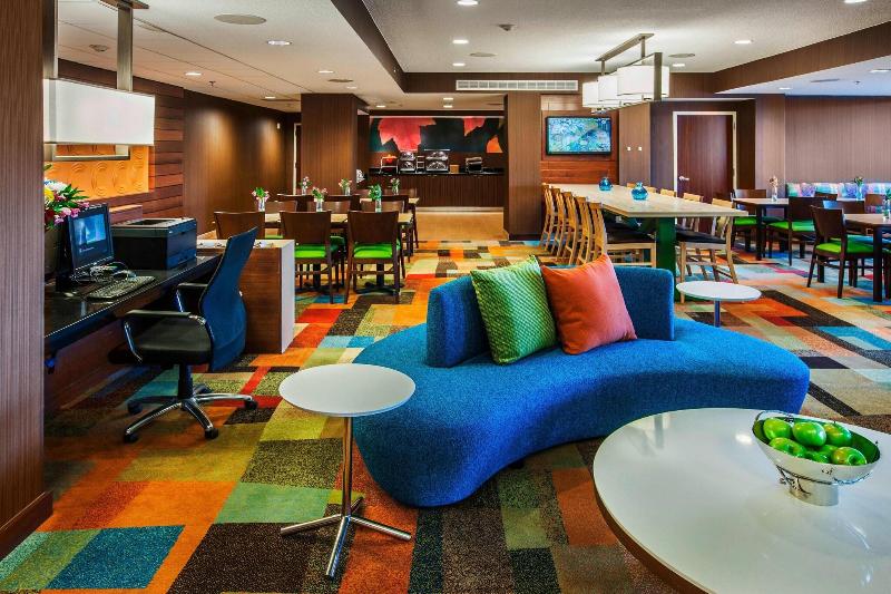 Fairfield Inn East Rutherford Meadowlands - Lobi