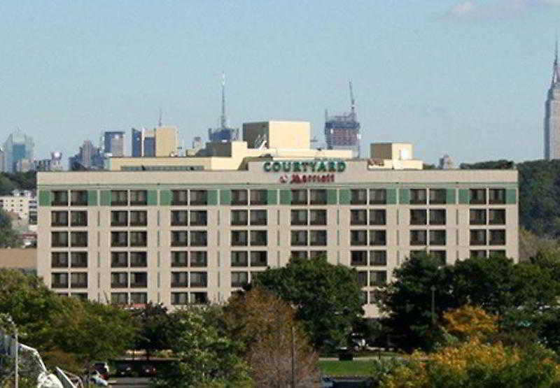 Courtyard Secaucus Meadowlands fotoÄŸrafÄ±