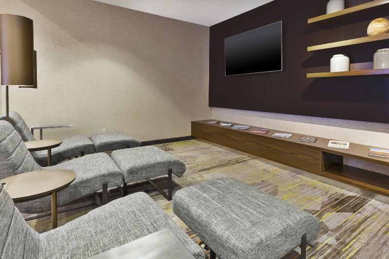 Courtyard Secaucus Meadowlands - Genel