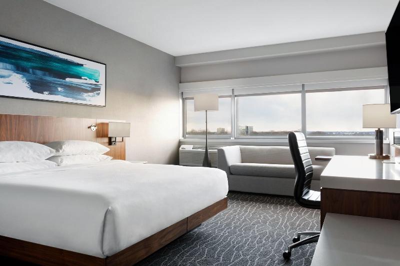 Delta Woodbridge Hotel - Oda