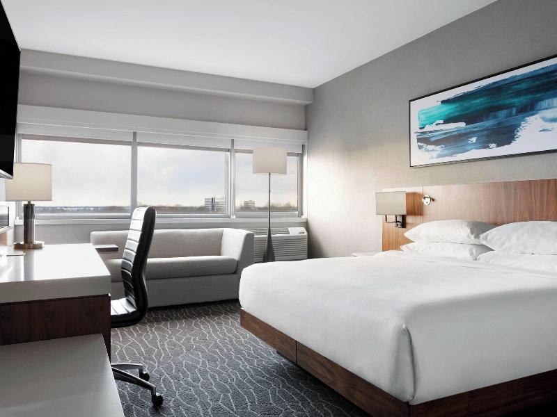 Delta Woodbridge Hotel - Oda