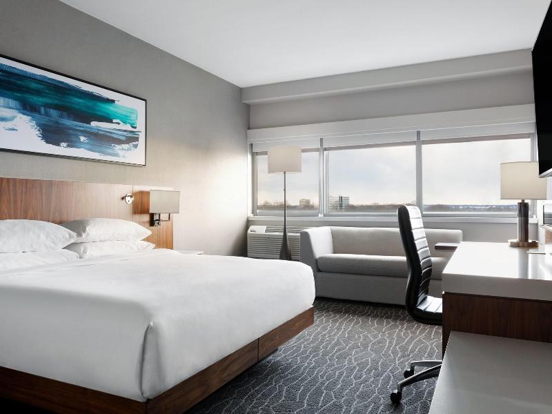 Delta Woodbridge Hotel - Oda