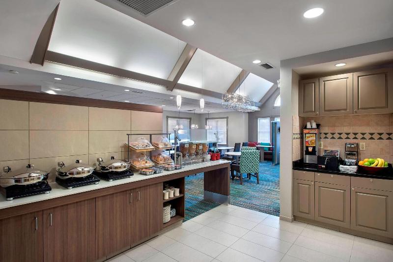 Residence Inn Somerset - Restoran