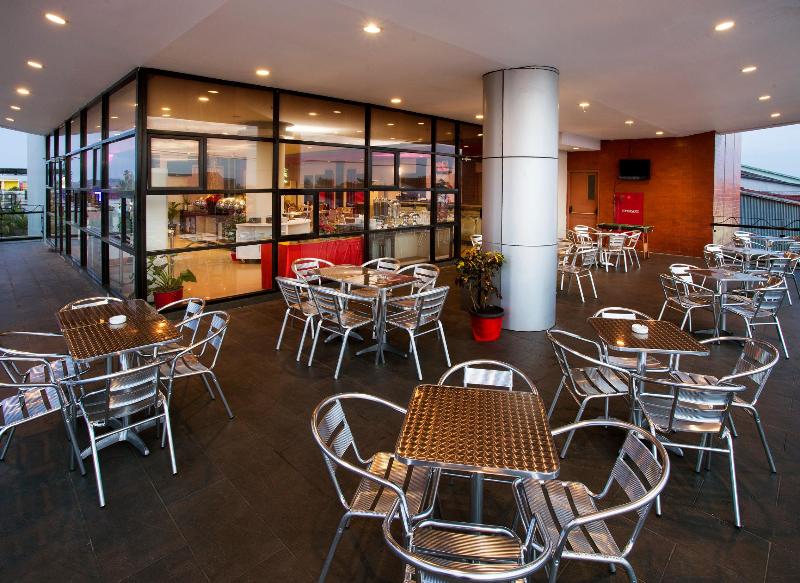 Aston Ketapang City - Restoran