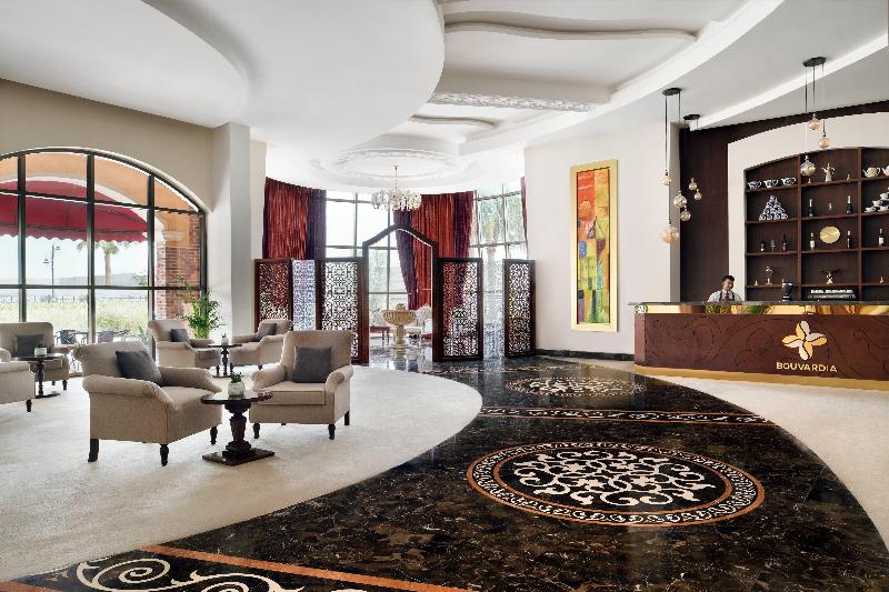 Crowne Plaza Riyadh Al Waha - Bar