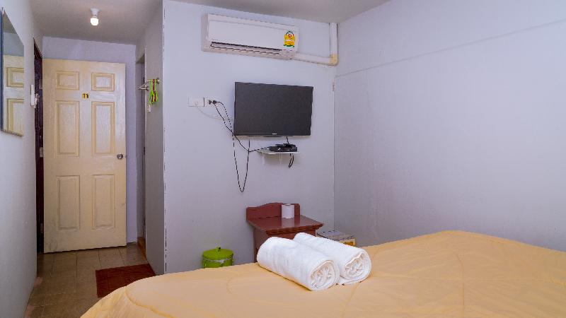 Gotum Hostel 2 & Money Exchange by ZUZU - Oda