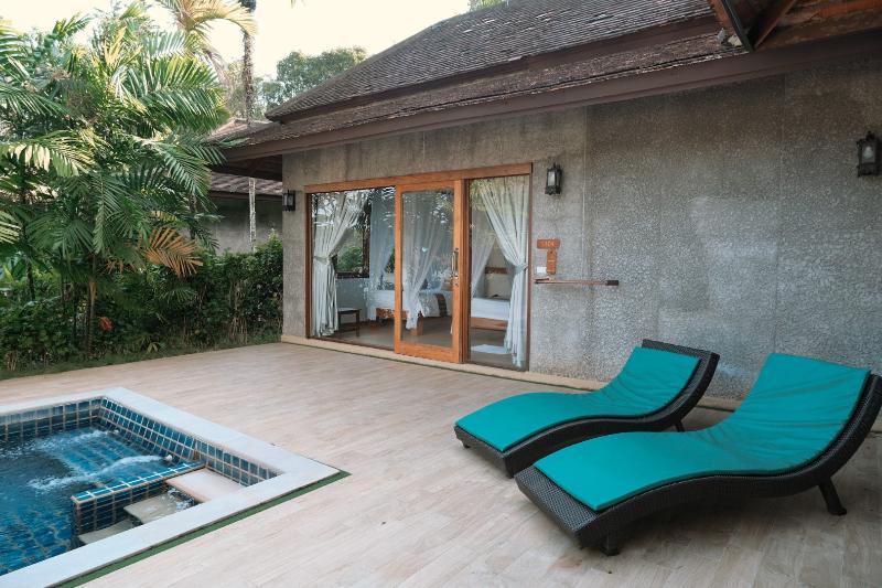 Bor Saen Pool Villa - Oda