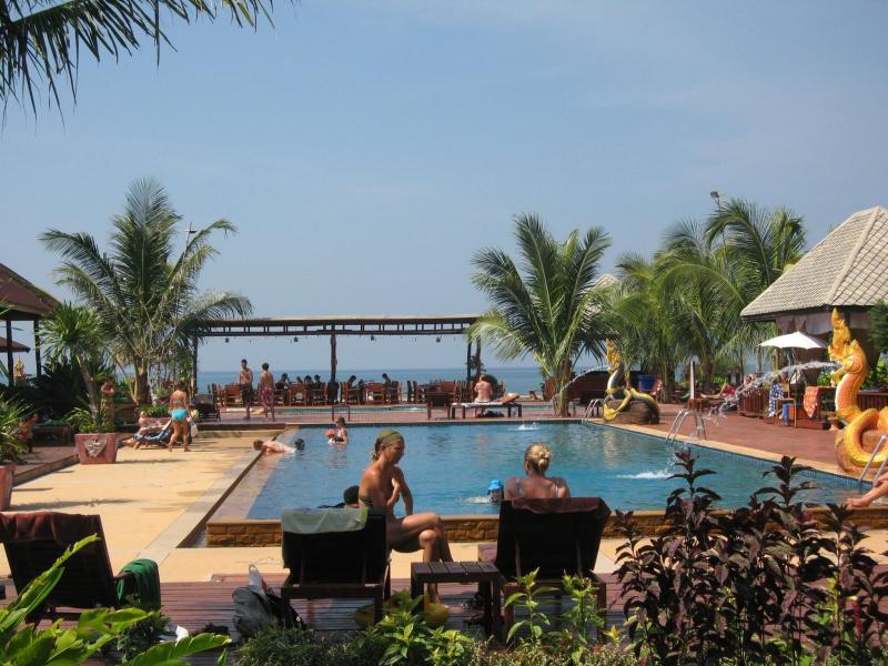 Nakara Longbeach Resort - Plaj