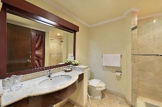 Grand Whiz Hotel Trawas fotoÄŸrafÄ±
