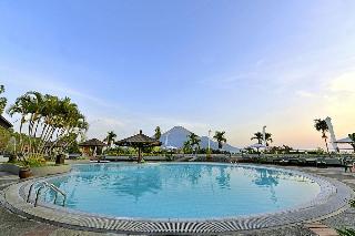 Grand Whiz Hotel Trawas fotoÄŸrafÄ±