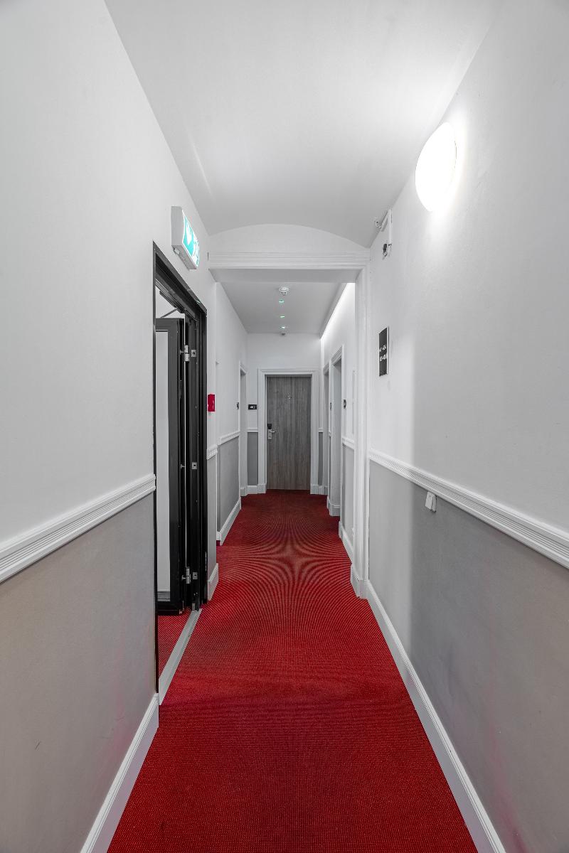 Hotel Prens Berlin - Lobi