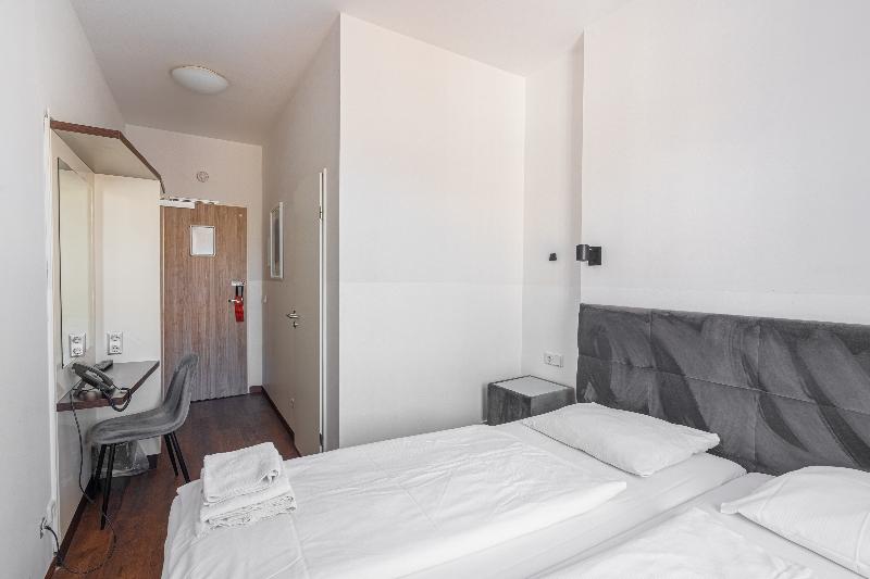 Hotel Prens Berlin - Oda