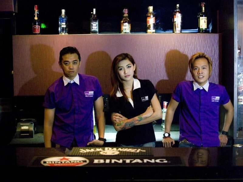 Merdeka Kediri Hotel - Bar