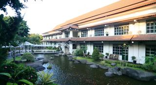 Merdeka Kediri Hotel fotoÄŸrafÄ±