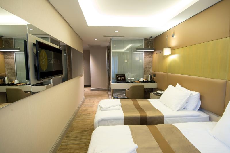 GK Regency Suites - Oda